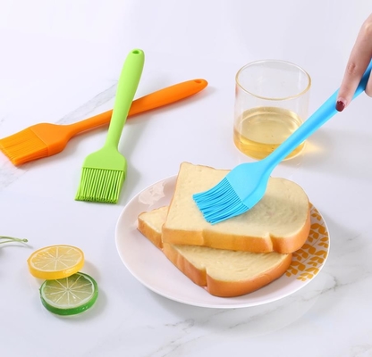Kích thước lớn đầy đủ thực phẩm cấp Silicone Baking Brush với nylon insde