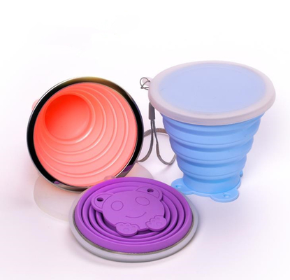 Cốc thể thao có thể gập lại BPA Free Food với dây buộc dài
